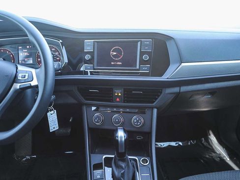 Used 2019 Volkswagen Jetta S w/ Driver Assistance Package image 13