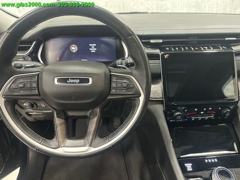Used 2022 Jeep Grand Cherokee L Limited w/ Luxury Tech Group II AWD/4WD image 4