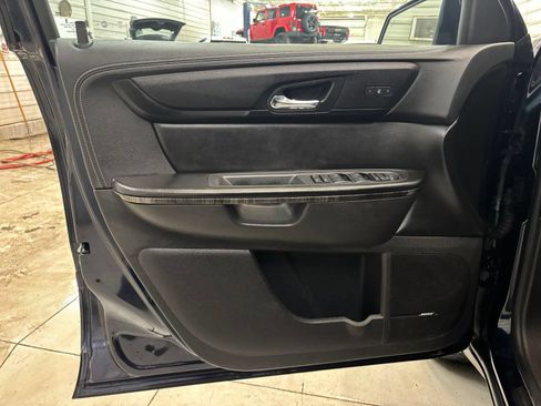 Used 2017 GMC Acadia Limited SLT AWD/4WD image 9