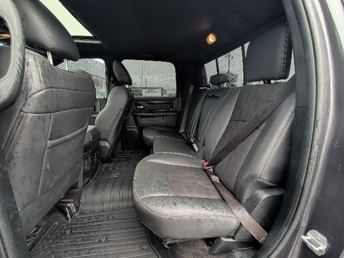 Used 2018 RAM 1500 Rebel w/ Luxury Group AWD/4WD image 4
