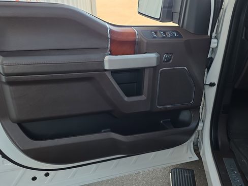 Used 2019 Ford F150 King Ranch w/ Equipment Group 601A Luxury image 15