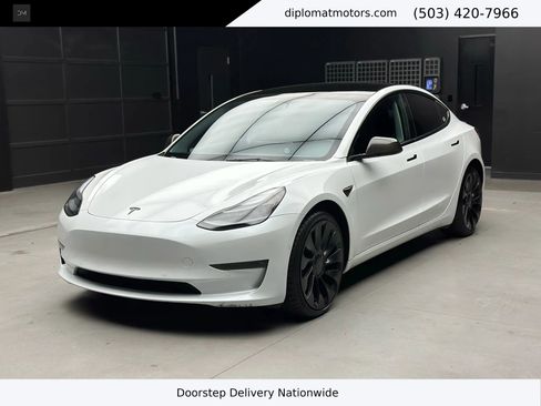 Used 2022 Tesla Model 3 Performance image 1