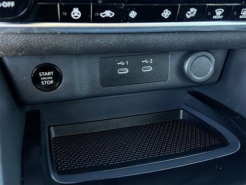 Certified 2024 Nissan Rogue SV w/ SV Premium Package image 19