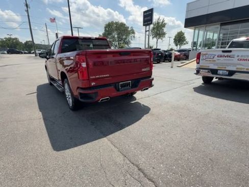 Certified 2024 Chevrolet Silverado 1500 High Country w/ Technology Package AWD/4WD image 6