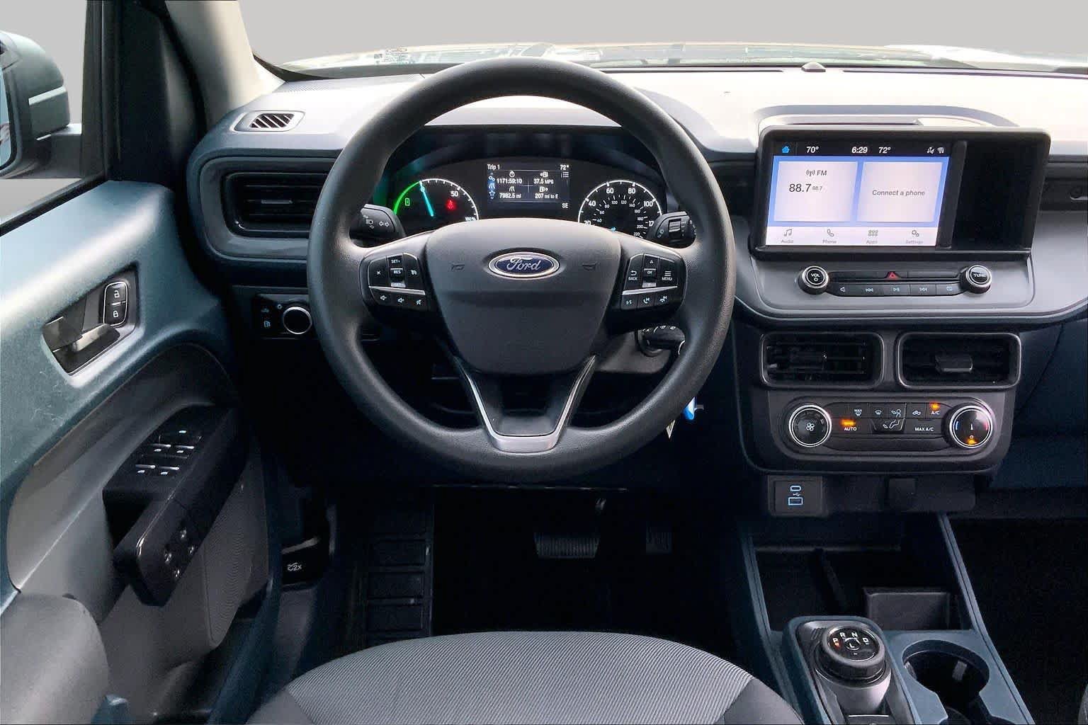 Used 2023 Ford Maverick XL FWD image 6