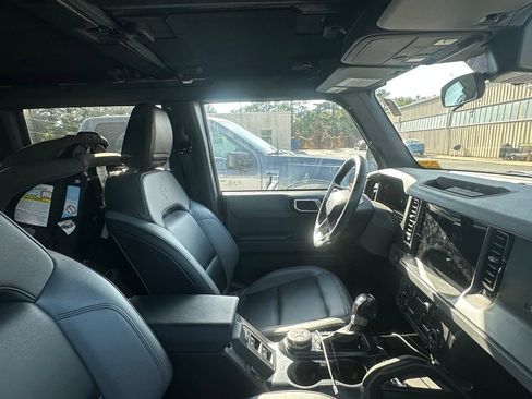 Used 2024 Ford Bronco Big Bend AWD/4WD image 5