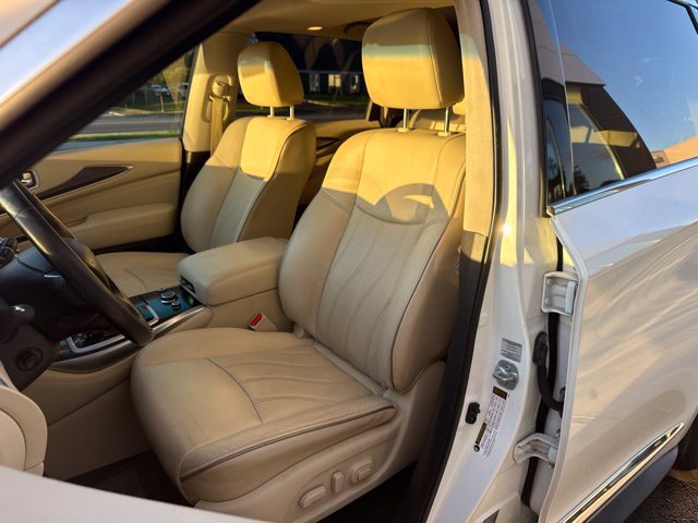 Used 2016 INFINITI QX60 Luxe w/ Premium Plus Package AWD/4WD image 13