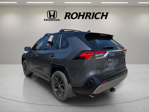 Used 2024 Toyota RAV4 XSE image 7