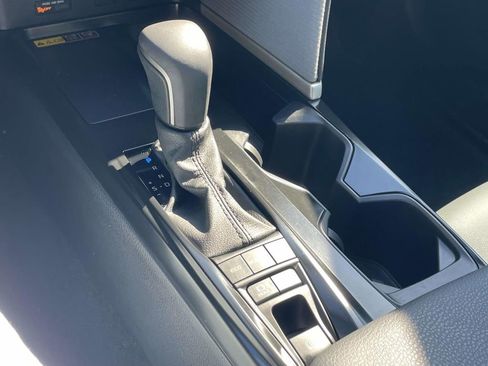 Used 2026 Toyota Camry SE w/ Multimedia Upgrade Package image 19