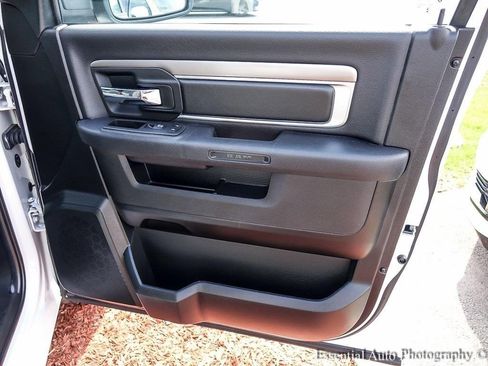 Used 2024 RAM 1500 Classic Warlock image 22