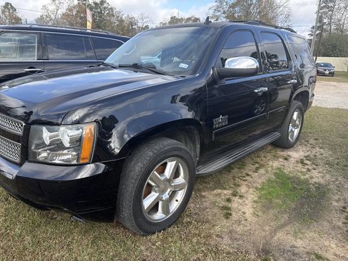 Used 2014 Chevrolet Tahoe LT w/ Texas Edition image 2
