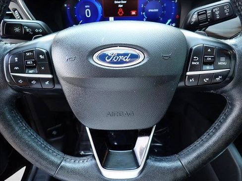 Used 2020 Ford Escape Titanium AWD/4WD image 19