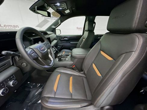 Used 2023 GMC Sierra 1500 AT4 image 22
