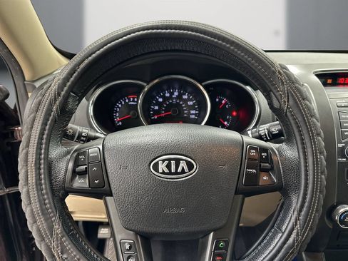 Used 2012 Kia Sorento EX FWD image 22