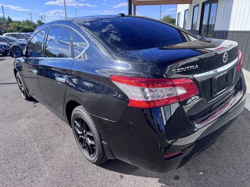 Used 2015 Nissan Sentra SV FWD image 7