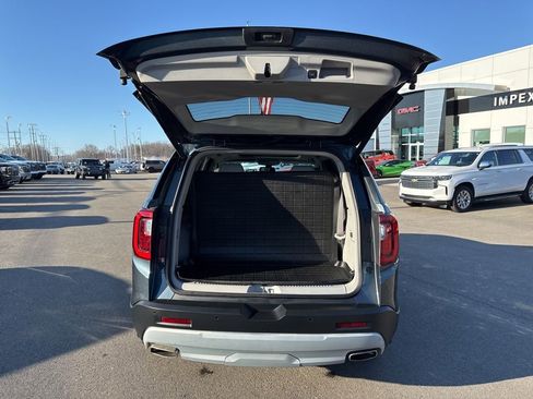 Used 2020 GMC Acadia SLT w/ Premium Package image 31