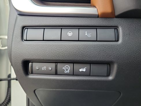 New 2026 Nissan Rogue Platinum image 20