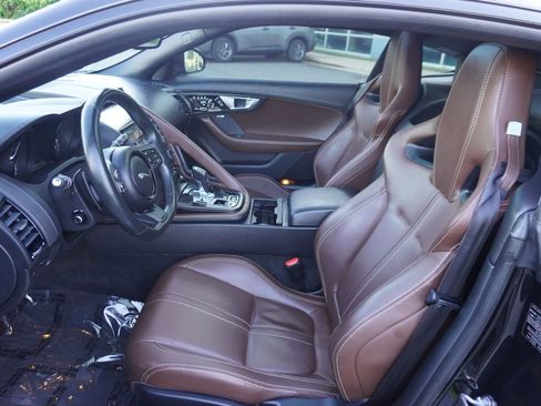 Used 2016 Jaguar F-TYPE Coupe RWD image 9