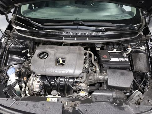 Used 2018 Kia Forte LX image 24