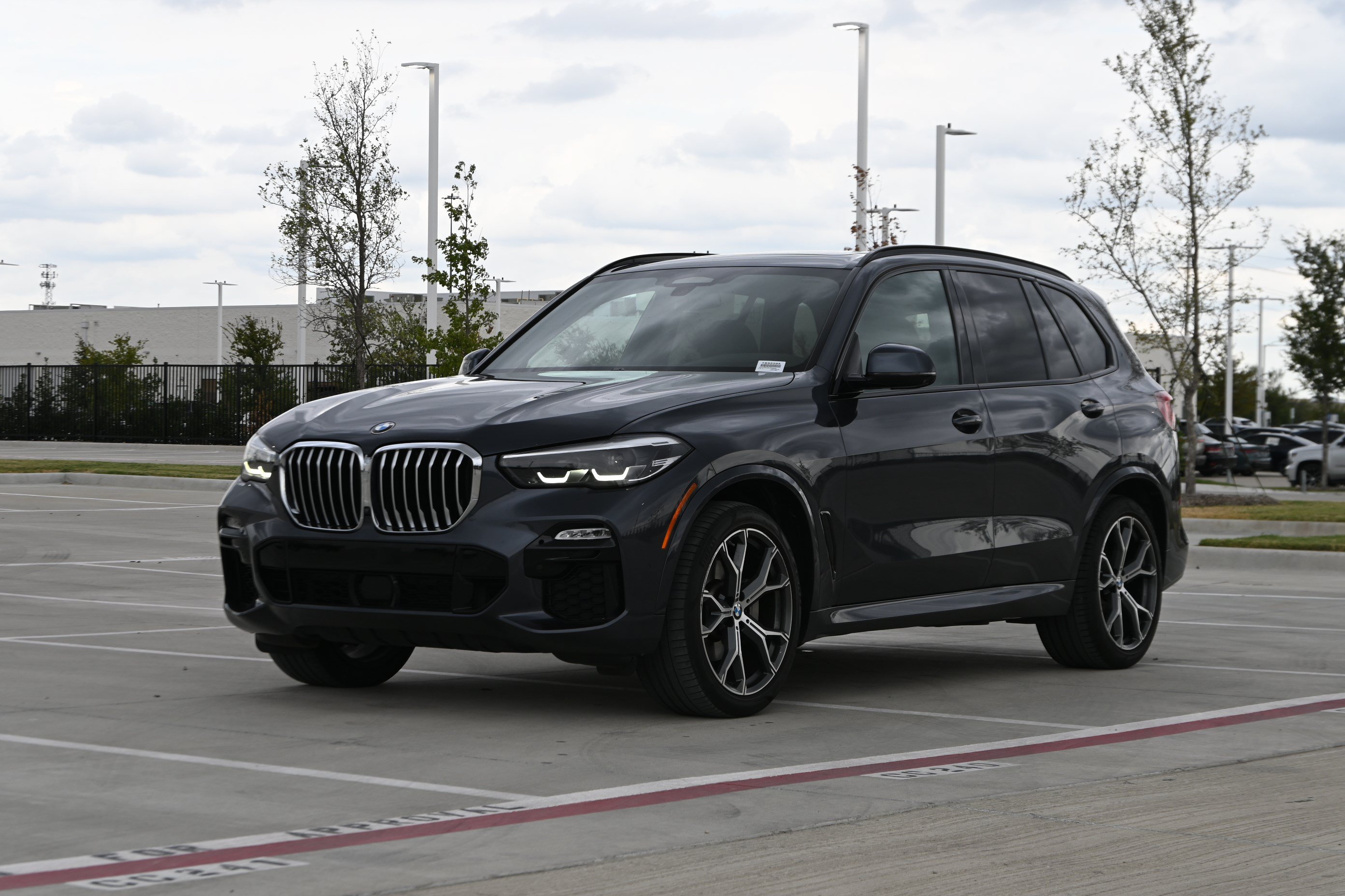 Used 2020 BMW X5 xDrive40i w/ M Sport Package AWD/4WD image 5