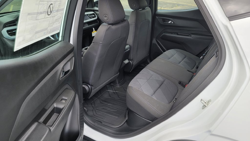 New 2027 Chevrolet Bolt LT w/ LPO, All-Weather Package FWD image 25