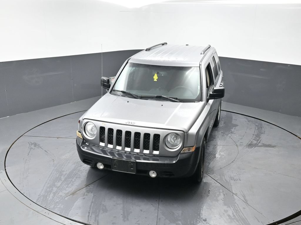 Used 2017 Jeep Patriot Sport w/ Power Value Group FWD image 17