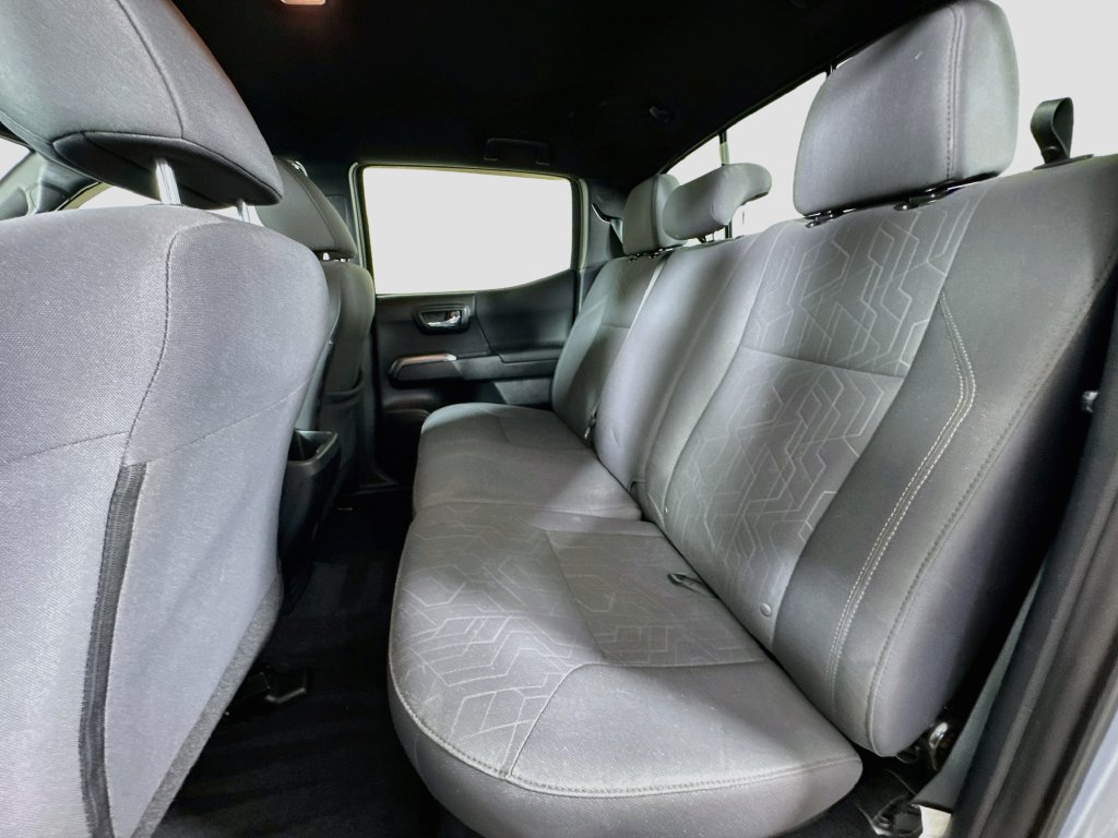 Used 2019 Toyota Tacoma TRD Sport w/ Technology Package AWD/4WD image 25