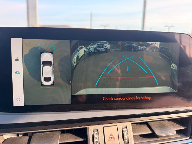 Certified 2023 Lexus ES 300h w/ Accessory Package (Z1) FWD image 23