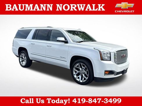 Used 2017 GMC Yukon XL Denali w/ Open Road Package AWD/4WD image 1