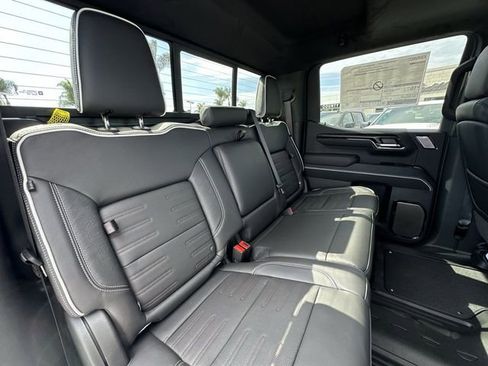 New 2026 GMC Sierra 1500 AT4X image 28