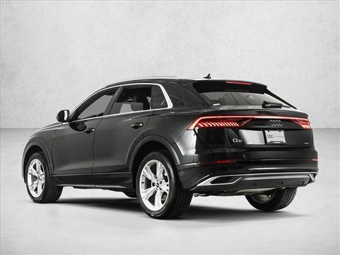 Used 2023 Audi Q8 Premium AWD/4WD image 8