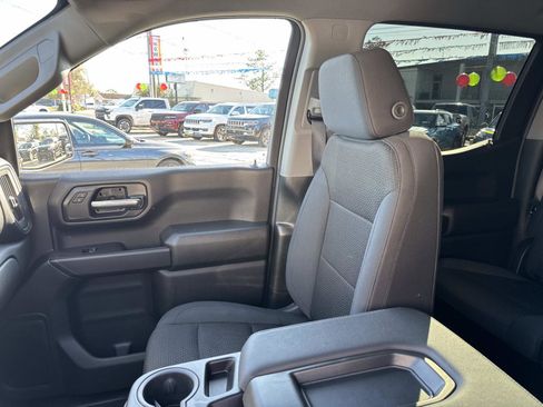 Used 2024 GMC Sierra 1500 Pro w/ Graphite Edition image 15