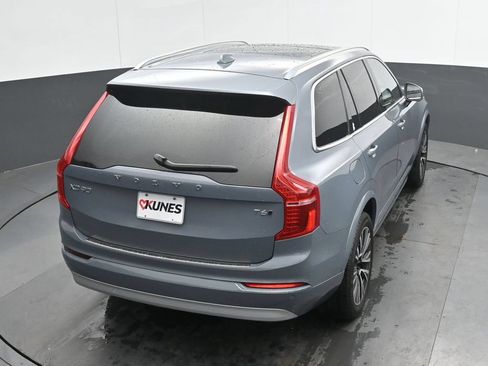 Used 2022 Volvo XC90 T6 Momentum w/ Climate Package AWD/4WD image 30