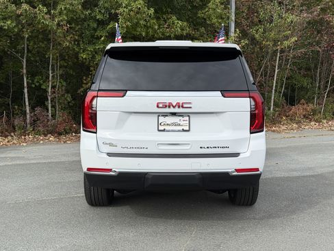 New 2026 GMC Yukon XL Elevation w/ LPO, Illumination Package image 6