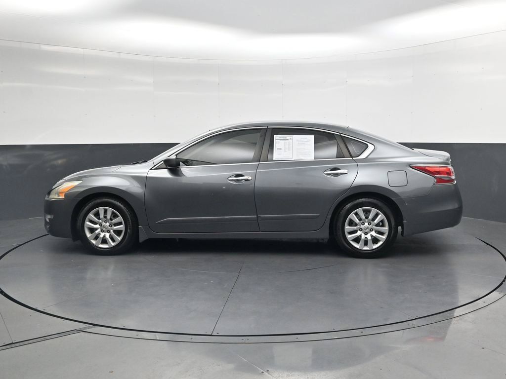 Used 2015 Nissan Altima 2.5 S w/ Power Driver Seat Package FWD image 11