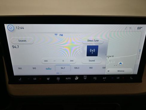 Used 2025 Ford Maverick Lariat AWD/4WD image 15