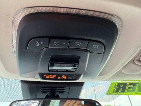 Used 2024 Toyota Corolla LE FWD image 23