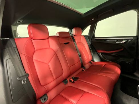 Used 2017 Porsche Macan S AWD/4WD image 22