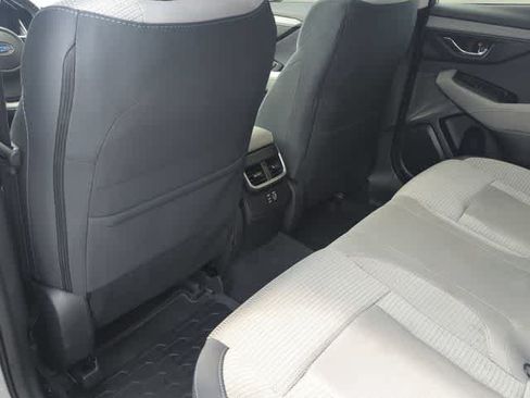 Used 2025 Subaru Outback Premium w/ Popular Package #1 AWD/4WD image 19