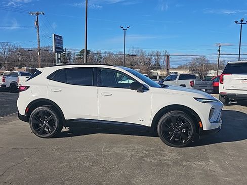 New 2025 Buick Envision Sport Touring image 2