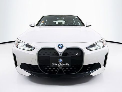 Used 2024 BMW i4 xDrive40i image 2