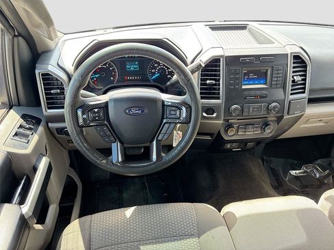 Used 2015 Ford F150 XLT RWD image 19