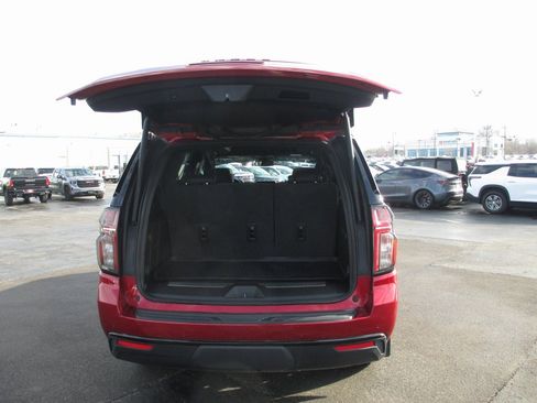 Used 2023 Chevrolet Tahoe Z71 w/ Luxury Package image 8