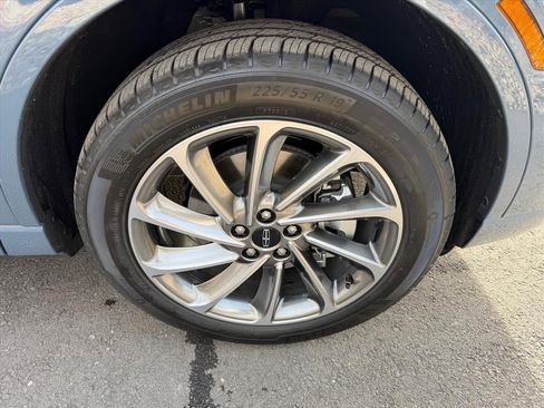 New 2026 Lincoln Corsair Grand Touring image 9