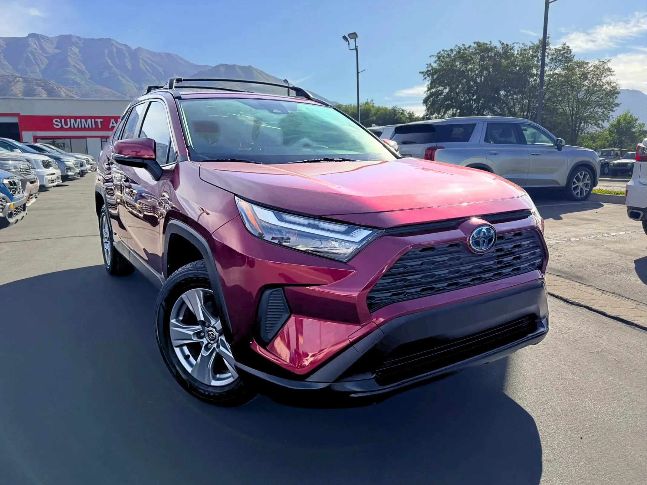 Used 2024 Toyota RAV4 XLE w/ Convenience Package AWD/4WD image 2