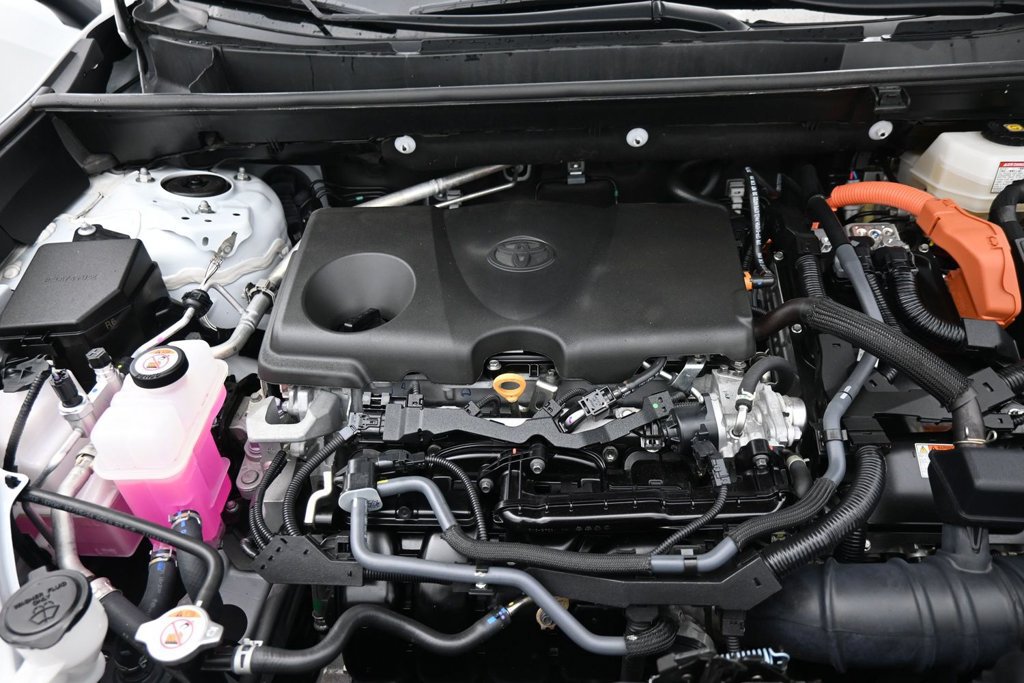 Used 2024 Toyota RAV4 SE AWD/4WD image 23