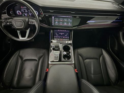 Used 2020 Audi Q8 Premium Plus w/ Premium Plus Package AWD/4WD image 19