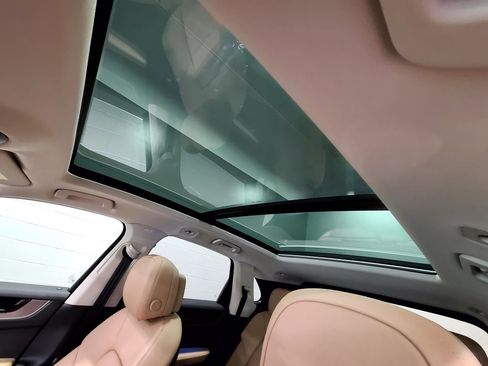 New 2026 Porsche Cayenne image 25