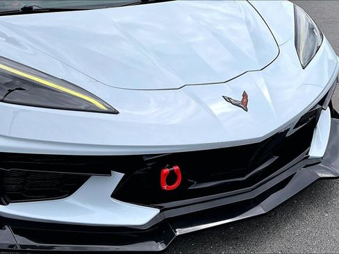 Used 2022 Chevrolet Corvette Stingray Preferred Cpe w/ Z51 Performance Package RWD image 30