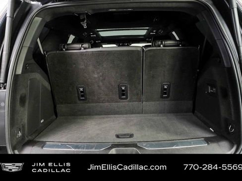 Certified 2025 Cadillac Escalade V AWD/4WD image 33